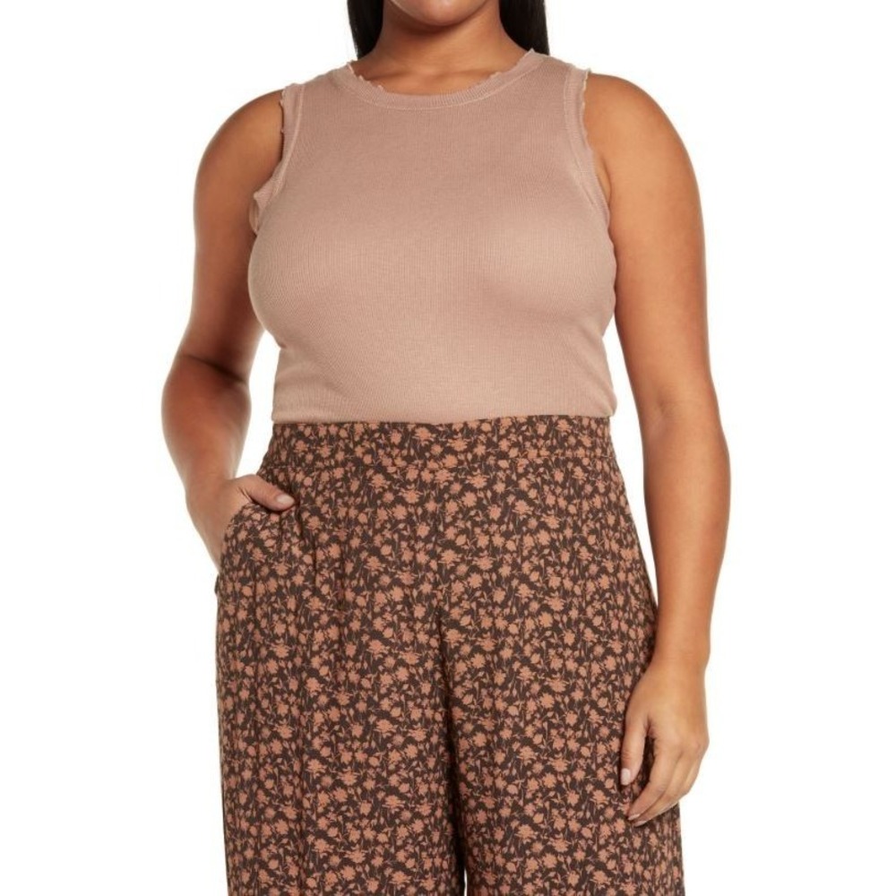 Treasure & Bond Women's Plus Size Ruffle Rib Sleeveless Tank in Brown Umber 3X